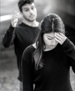 نشانه های تمام شدن یک رابطه